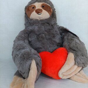 Gigglescape 11'' Sloth Stuffed Animal with Heart nwt,